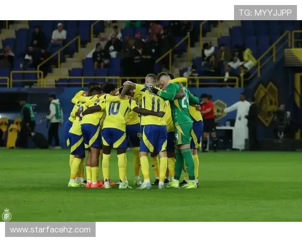 像詹姆斯一样闪耀的足球明星们在绿茵场上的传奇故事与成就