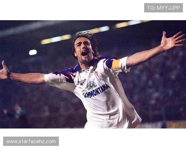 全球著名足球明星的生平成就与职业生涯全景分析