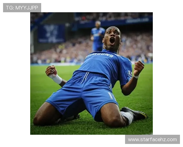 足球明星滑跪视频引发热议网友热评背后故事与情感共鸣